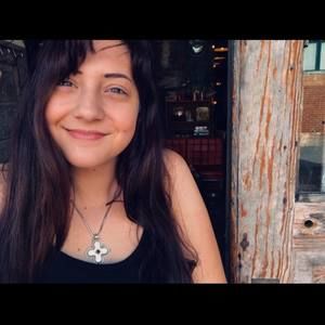 Meet your Posher, Sarah grace